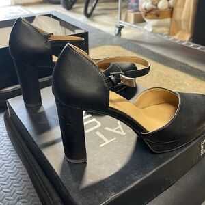 Naturalizer Women Bandele Pump